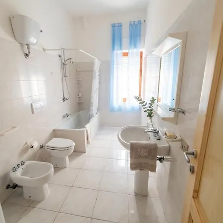 Casa Dei Mille *